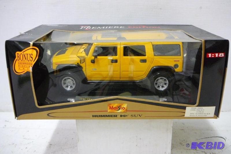 Hummer H2 SUV 118 Scale new in Box Yellow...