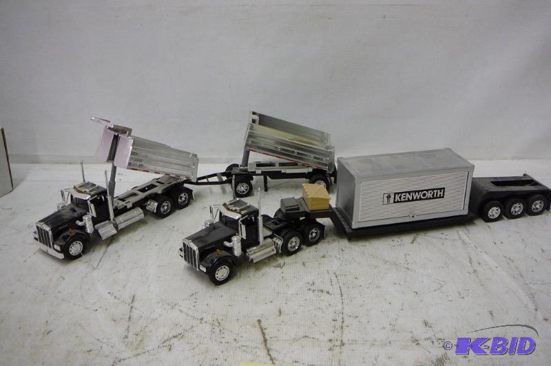 Kenworth Pump and Pup trailer Kenworth tracto...
