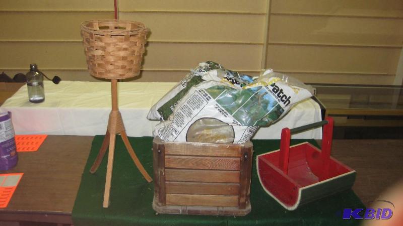 Planter boxes and pedestal basket, bag of law...