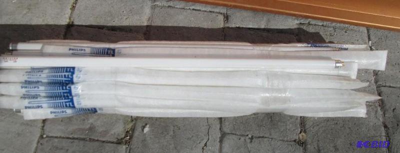 lot of 29 fluorescent tubes, F13 T5CW Philli...