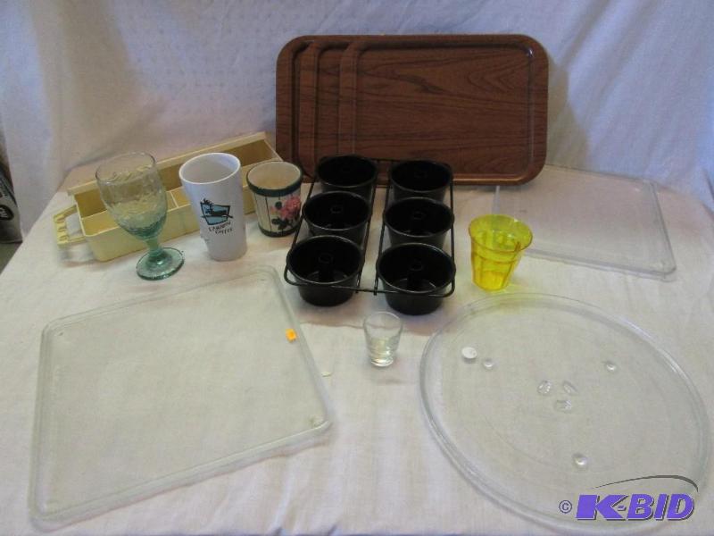 Lot of vintage trays and glass...