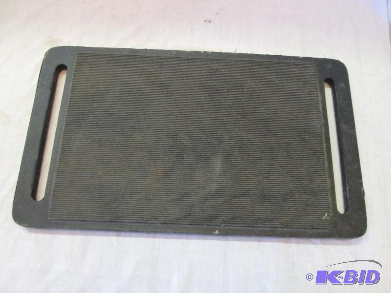 Platter measures 12 x 21&quot...