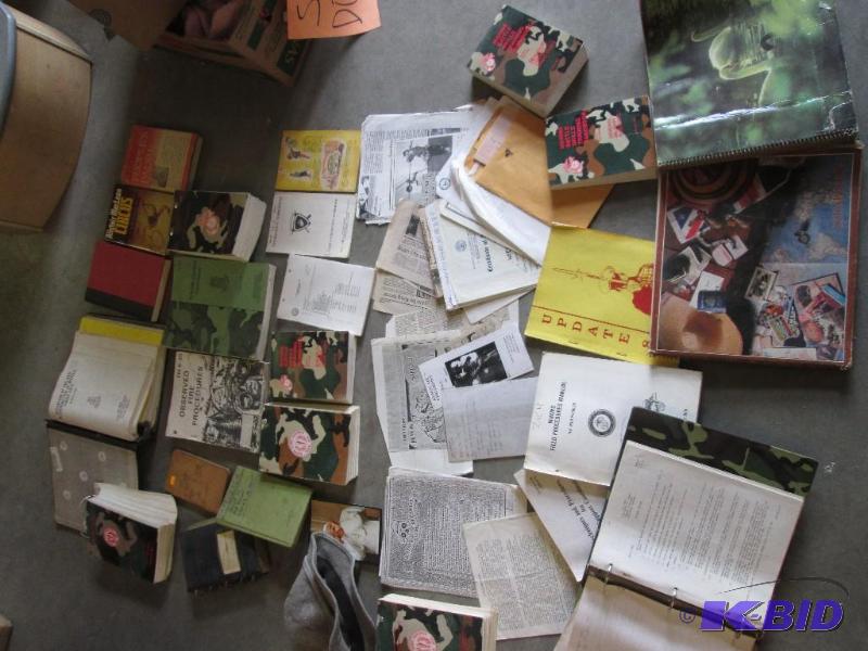 Lot of military memoriabelia and materials...