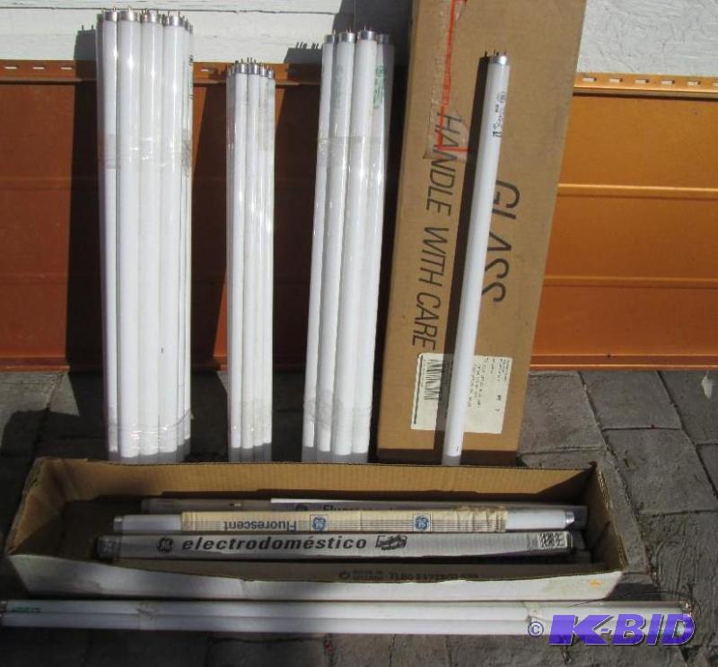 Large lot of new fluorescent light tubes, man...