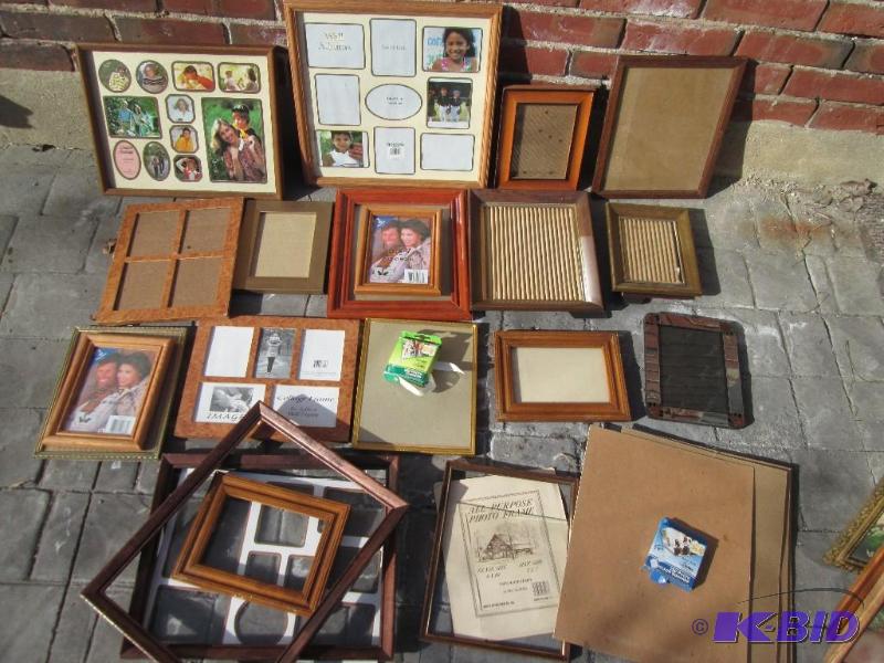 Large lot of new and opened picture frames, g...