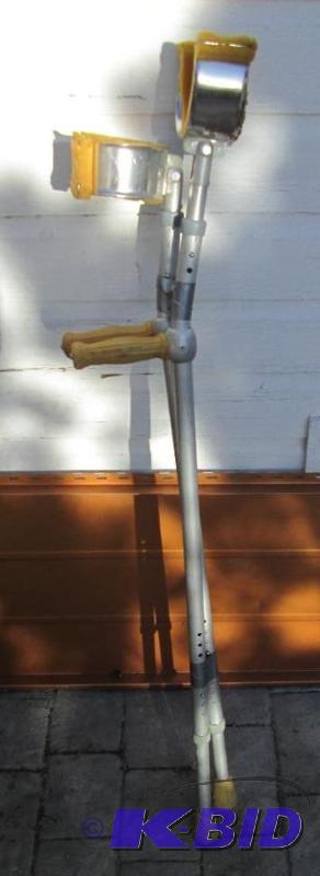 Pair of vintage crutches with arm cuffs...