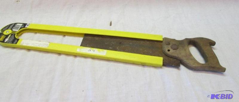 oregon saw saver chain saw cover with small v...