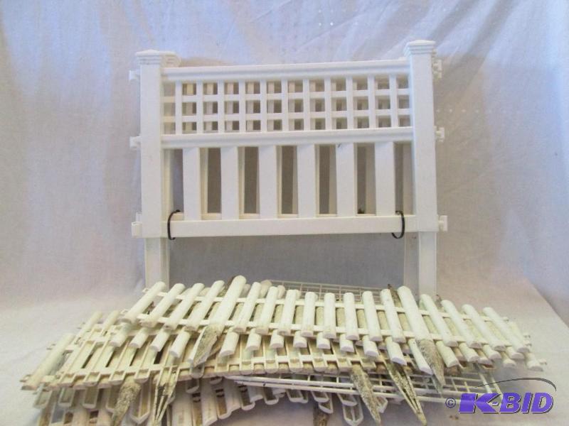 mixed lot of various sized white decorative f...