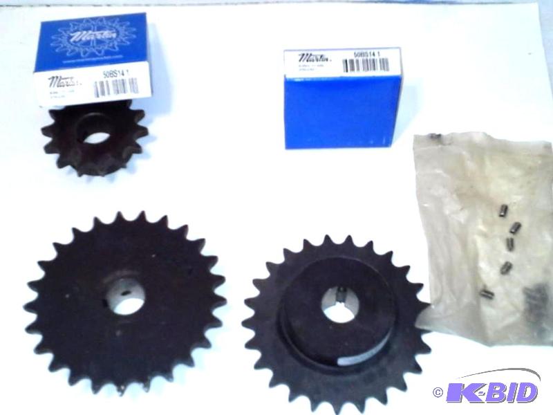 lot 110 image: 4 - Sprockets