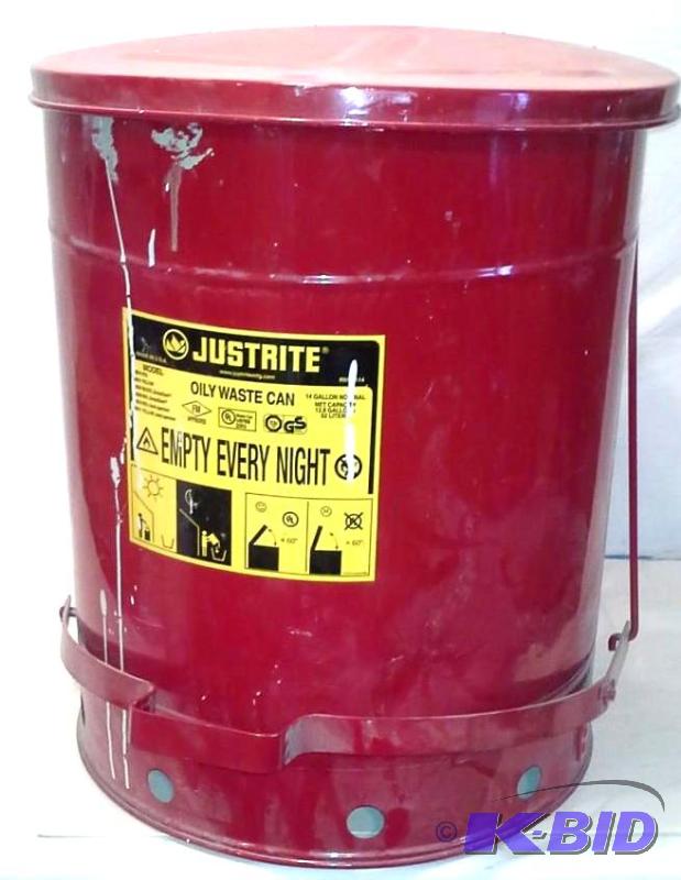 lot 121 image: Oily Waste Can