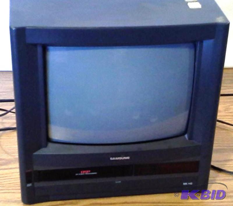lot 136 image: Combo - 13 TVVCR and Stand