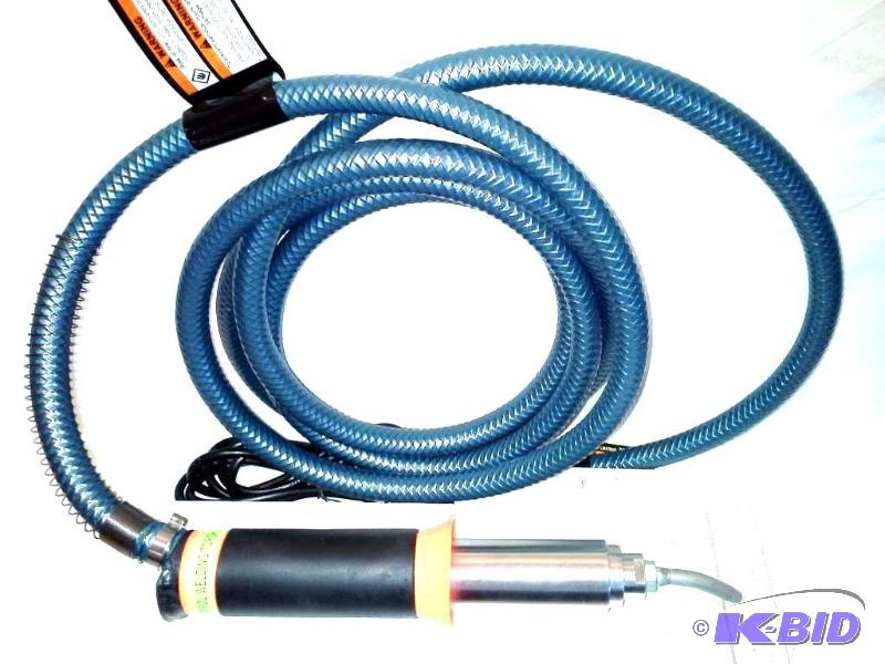 lot 42 image: 800 Watt Plastic Welding Kit with Adjustable Temperature