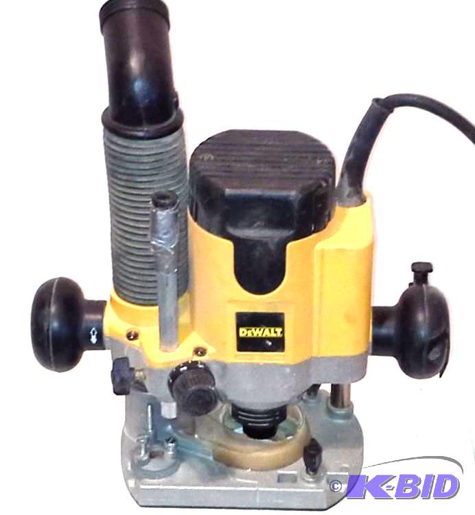 lot 77 image: DW621 DeWalt Router