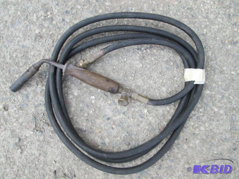 Torch with gas hose connected...
