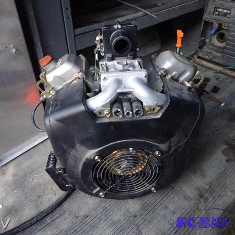 lot 15 image: Generac OHVI natural gas or propane engine...