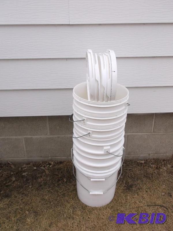 5 - 5 gallon food grade pails with lids....