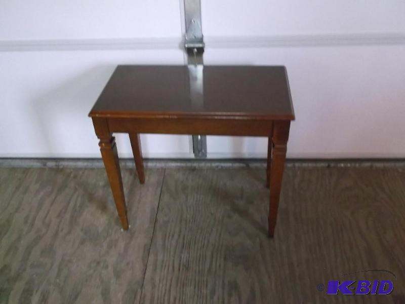 Cute little bench measuring 23 12&quot L X ...