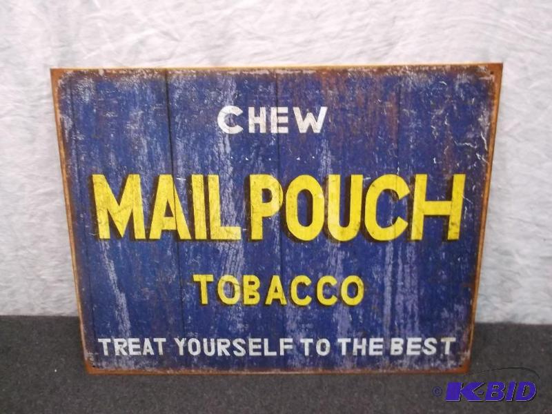 Collectable Mail Pouch metal sign measuring 1...