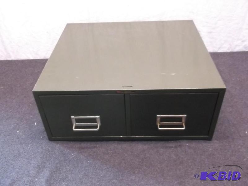 Asco Steel Master card cabinet measuring 18 3...