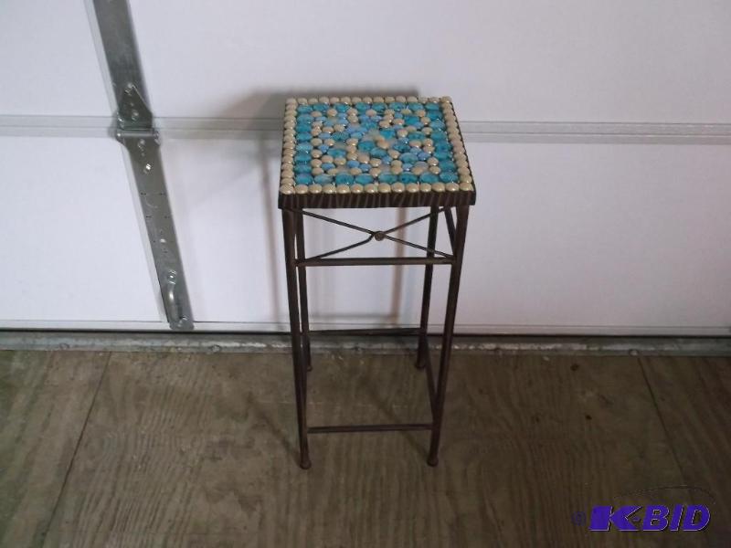 Beautiful metal tablestand measuring 11&quot...