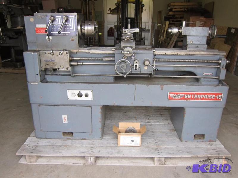 lot 1 image: Heavy Duty Lathe