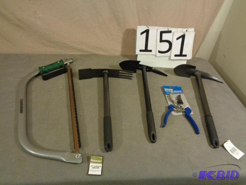 New Display Model Saw, Pruner, and Garden Too...
