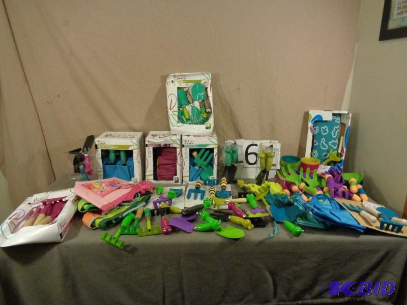 New Display Kids Garden Sets, Garden Tools, B...