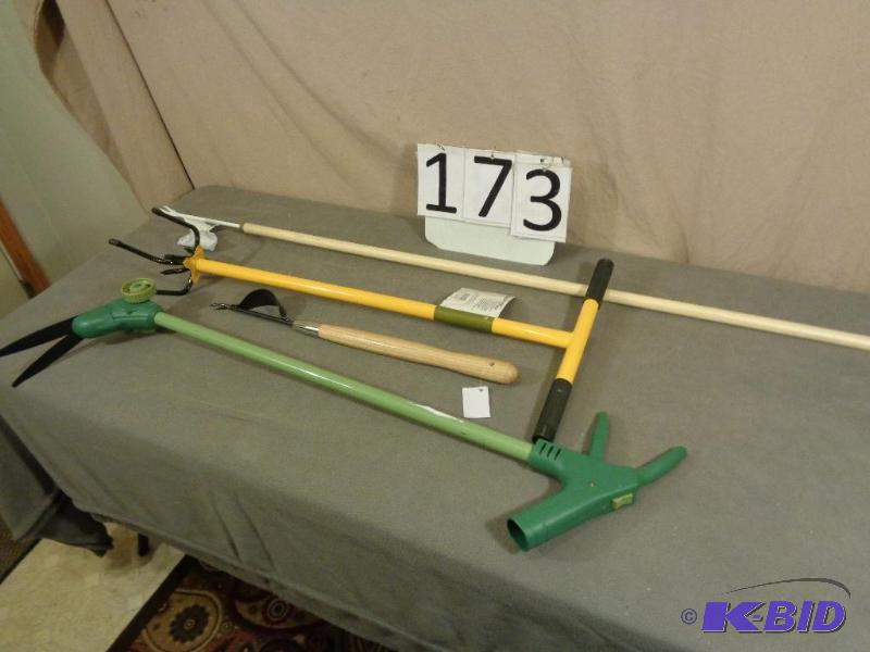 NEW Long Handled Tools. Weeders, Trimmers, Cu...