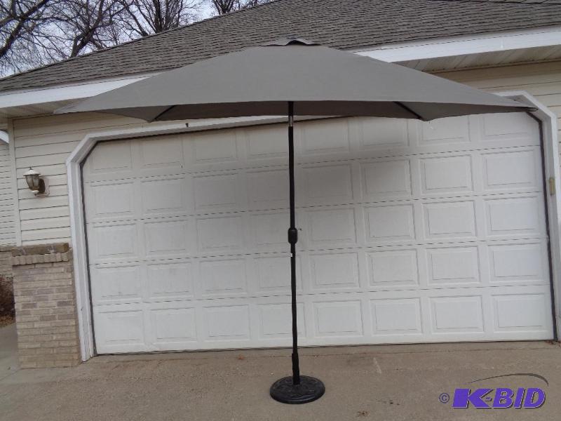 New Display Model Gray 9 x 6 Aluminum Oblon...