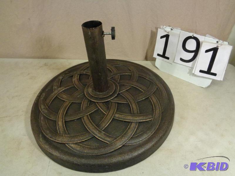 New Display Model Large Umbrella Base. Approx...
