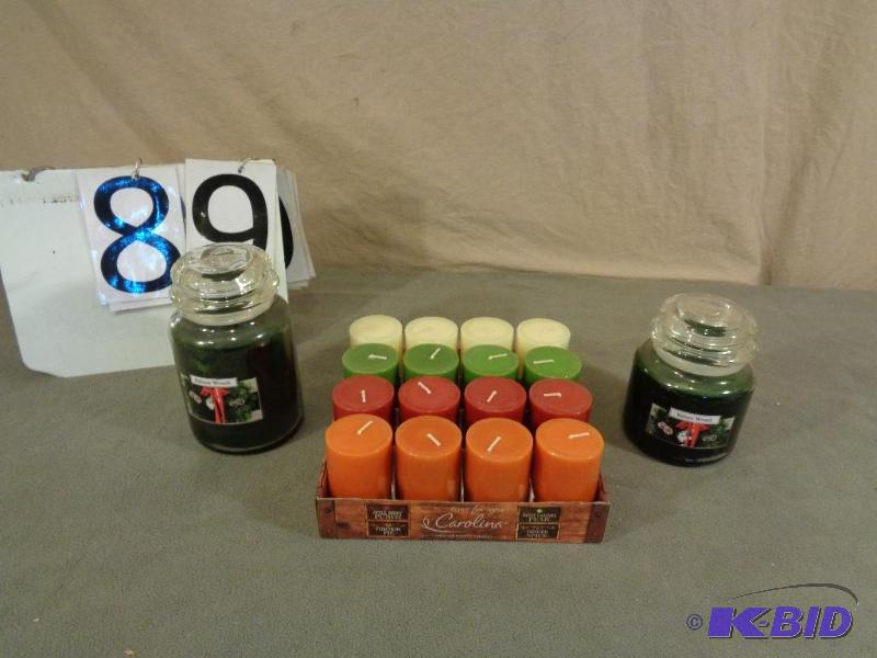 Lot of Assorted New Candles. They smell amazi...