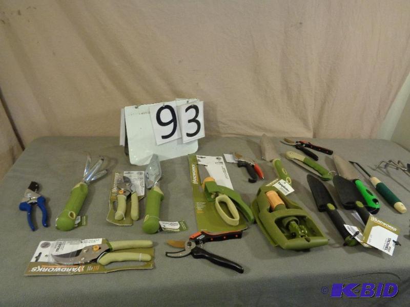 Lot of New Lawn and Garden Items. Pruners, Fo...