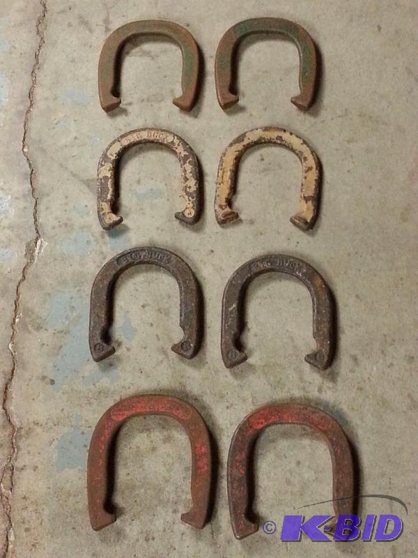 lot 104 image: Vintage Double Ringer Duluth & Big Buck Horseshoes