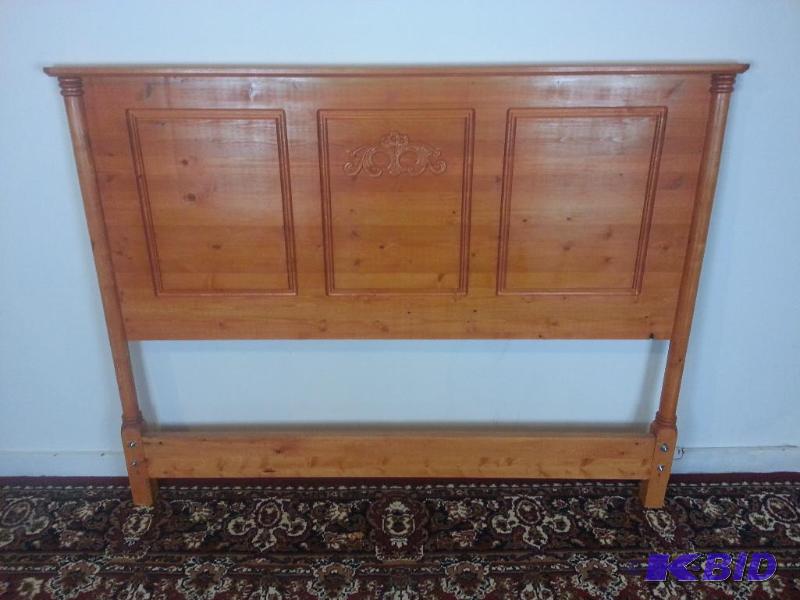 lot 35 image: King-Sized Solid Pine Wood Headboard  In good...