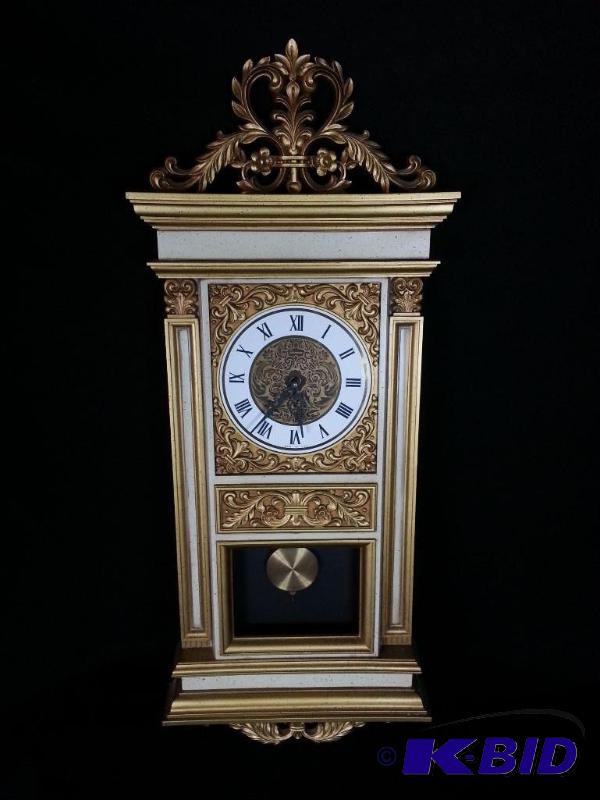 lot 57 image: 1969 Vintage Syroco Dart Golden Wall Clock Wo...