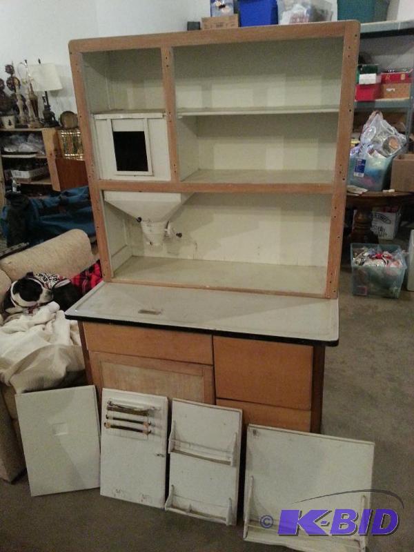 lot 78 image: Authentic Antique Hooiser Bakers Cabinet