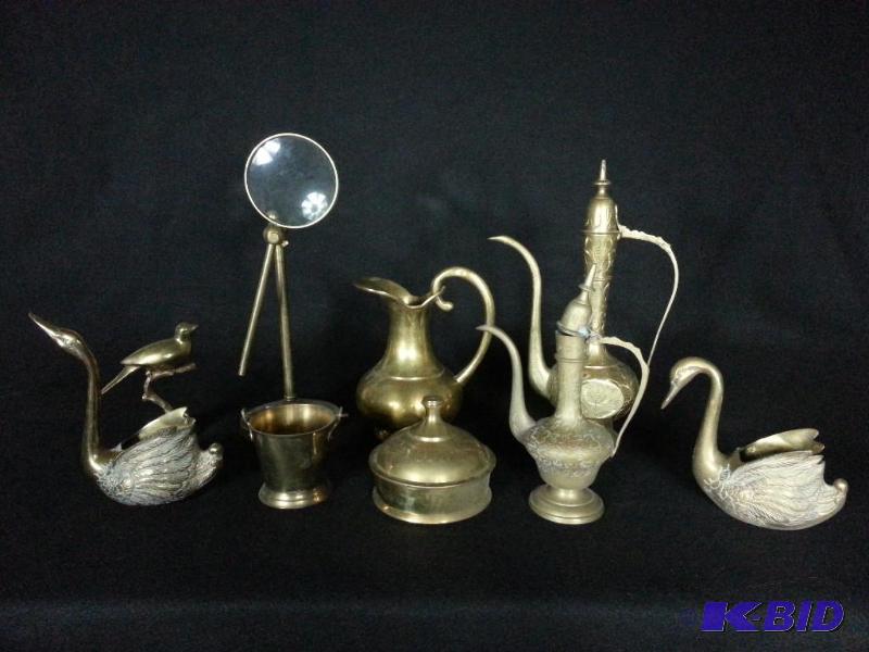 lot 79 image: Lot of (9) Pieces of Vintage Brass