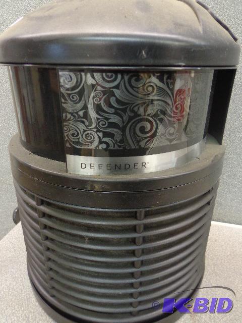 lot 107 image: Defender Air Purifier   Filter Queen ...