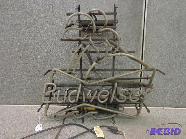 lot 137 image: Budweiser Neon Sign   Broken ...