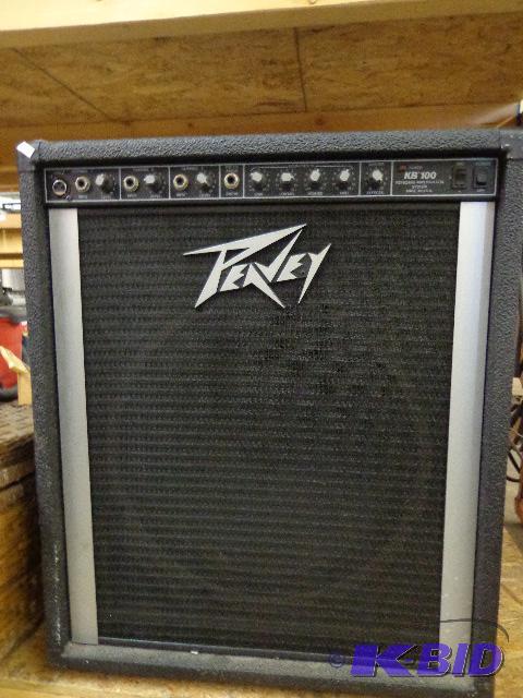 lot 17 image: Peavy&nbspKB 100 Keyboard Amplification Syst...