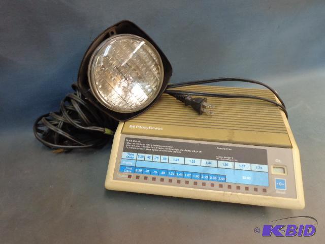 lot 59 image: Pitney Bowes&nbspDigital&nbspMail Scale and...