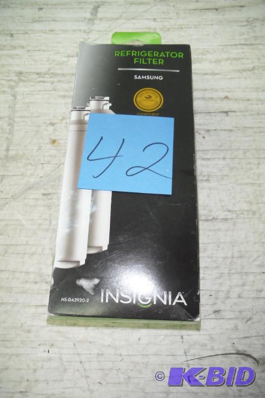 lot 42 image: Insignia Samsung Refridgerator filter 2 pack