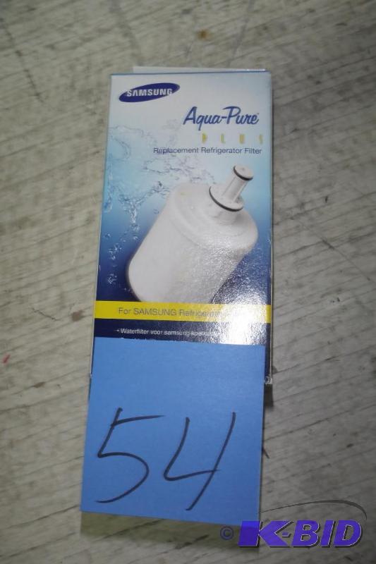 lot 54 image: Samsung DA29-00003G Aqua-Pure Plus Refrigerator Water Filter, 1-Pack