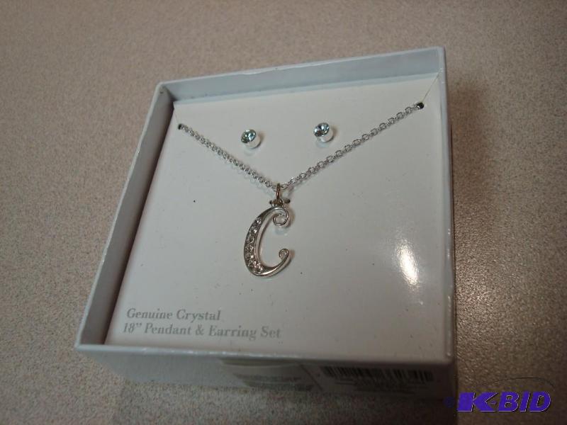 C Crystal Pendant And Earrings Set...