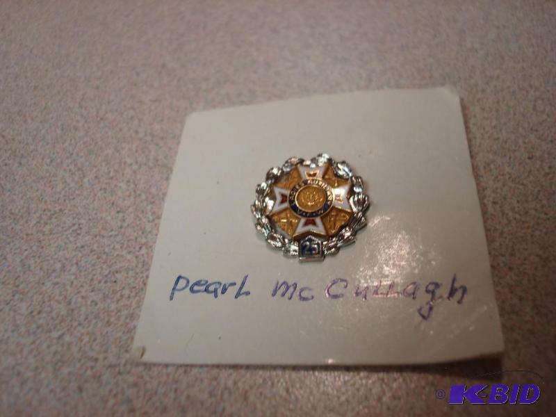 Small Ladies VFW Pin...