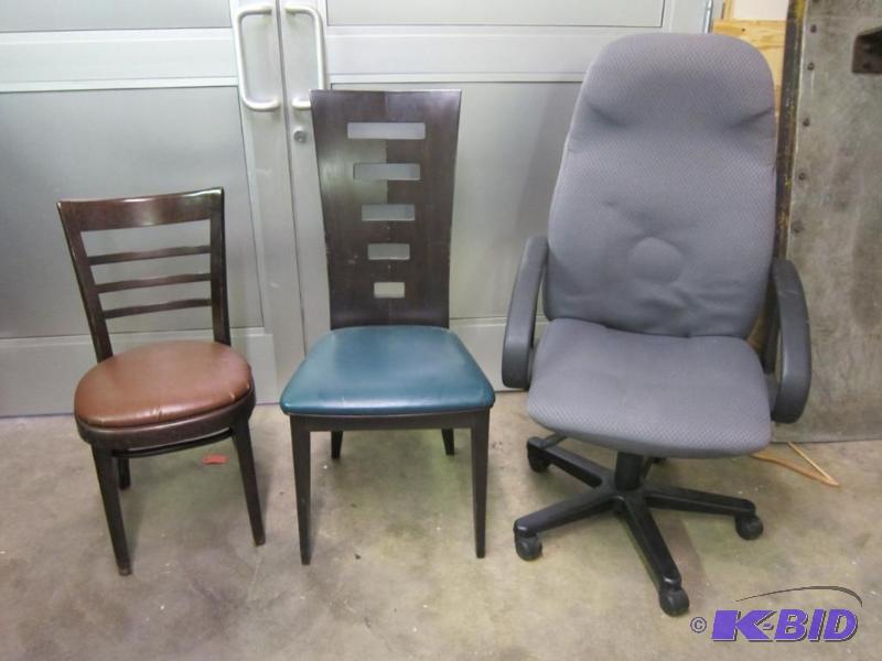 3 Chairs
