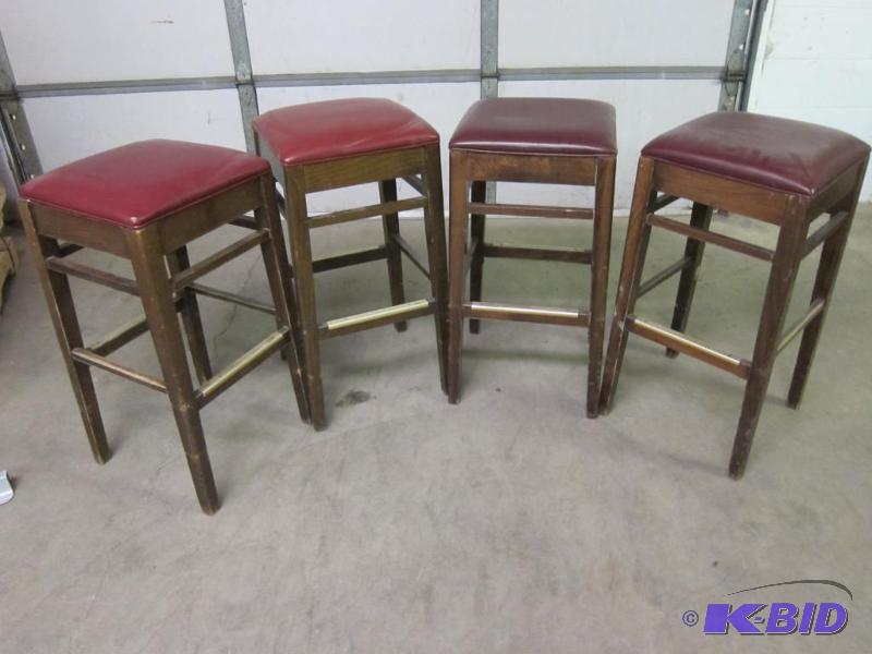 4 Bar Stools