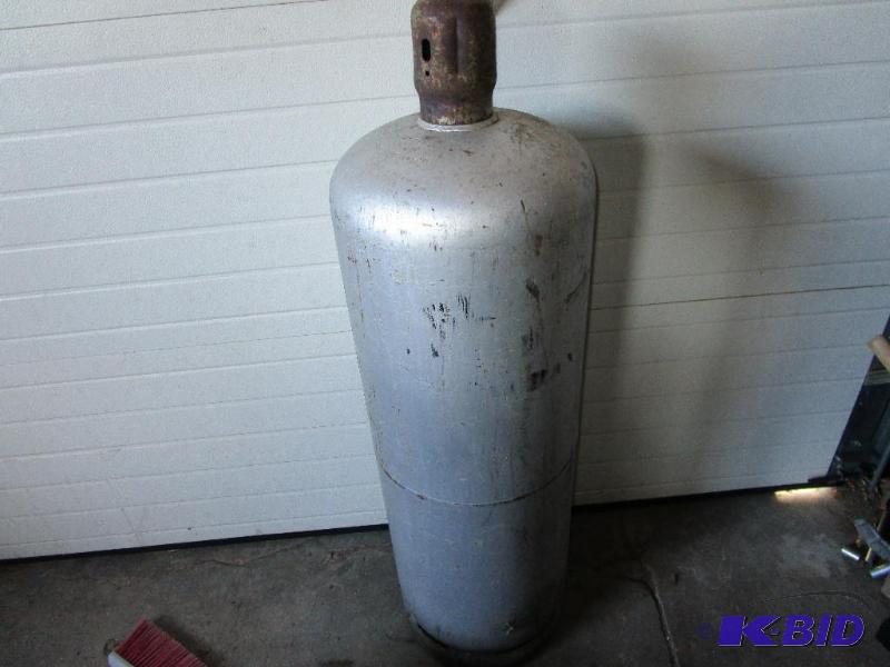 100# Propane tank