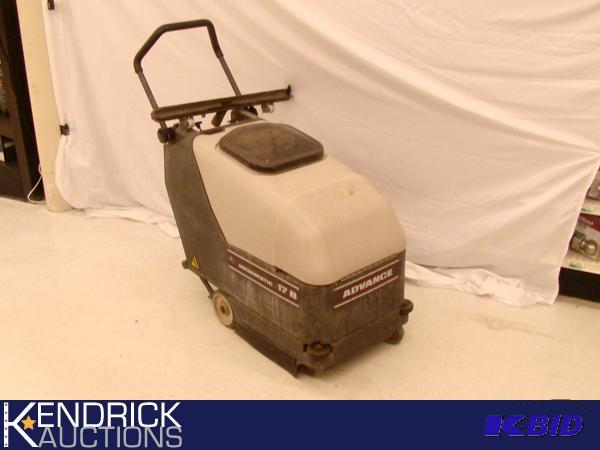 lot 100 image: Advance 17 B floor Scrubber