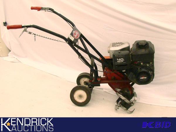 lot 4 image: 4.0 Hp Merry Tine Tiller